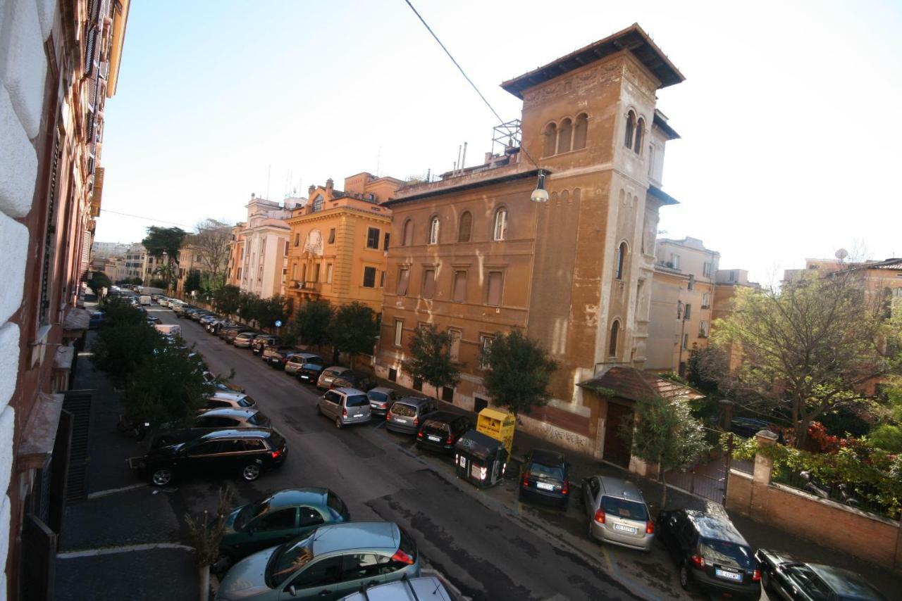 Tatusa Al Colosseo روما المظهر الخارجي الصورة